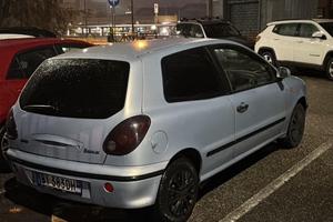 Bravo 80cv 16V cat SX Steel