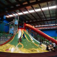 Maxi Playground Vulcano per Parchi Divertimento