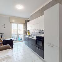 BILOCALE LOCATO PIANO ALTO