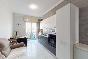 BILOCALE LOCATO PIANO ALTO