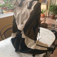 Zaino da trekking escursioni montagna 40 litri