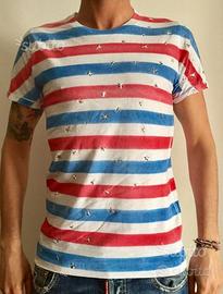 Maglietta HAPPINESS con borchie