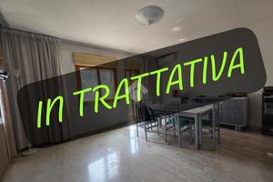 4 LOCALI A CASALNUOVO DI NAPOLI