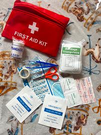 Kit di pronto soccorso per turismo