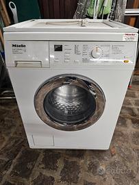 Lavatrice Miele Softronic W3205 pari al nuovo