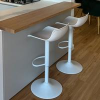 2 Sgabelli da cucina design moderno bianchi