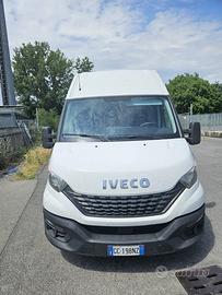 Furgone Iveco Daily 35S12