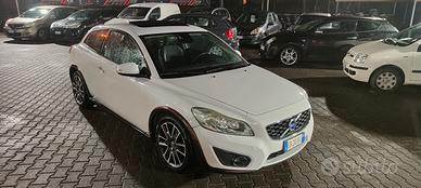Volvo C30 D2 R-Design 1.6 diesel