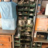 Magazzino materiale idraulico e accessori