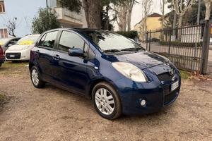 TOYOTA Yaris 1.4 D-4D 5p. Sol