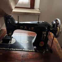 Mobiletto con macchina da cucire PA.F.  integrata