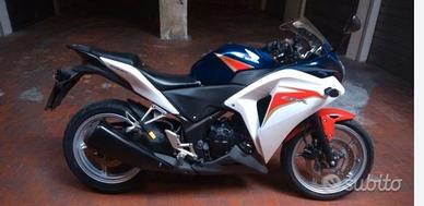 Honda CBR 250 R 11.000 Km