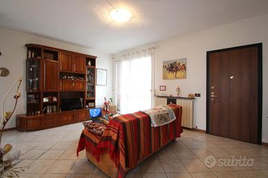 3 LOCALI A GARBAGNATE MILANESE