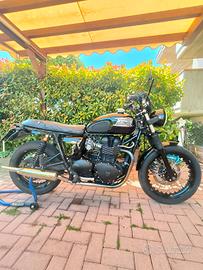 Triumph Bonneville 790