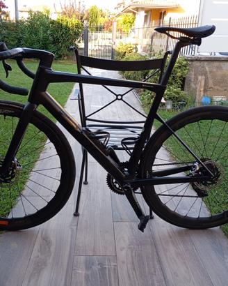 Team machine SLR01 2023