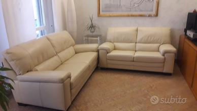 Divani in VERA pelle Chateau D’ax come nuovi