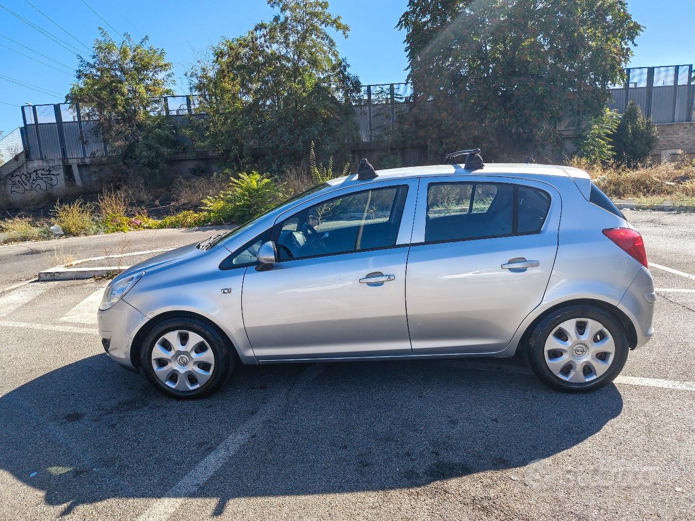 Opel Corsa 2010 photo 3
