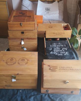 Pipe-cassette porta vino in legno modificate 