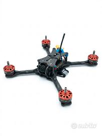Drone FPV da racing analogico 5 pollici