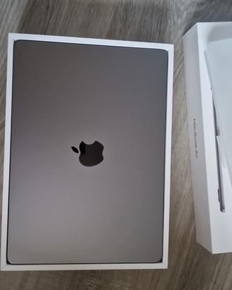 Macbook Air M2 13  8GB / 256GB come nuovo