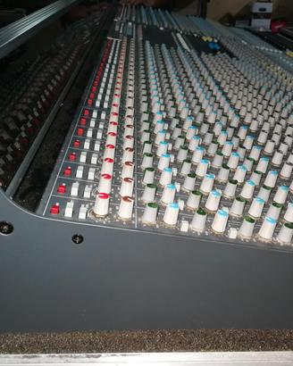 Mixer Allen & heath GL 4800 40 che