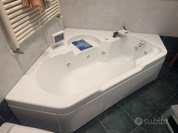 Vasca idromassaggio teuco