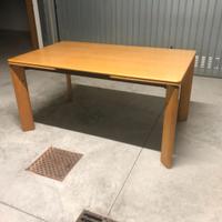 Tavolo rettangolare allungabile in legno