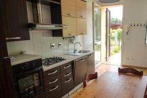 PORZIONE DI CASA CON GIARDINO INDIPENDENTE