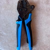 Pinza bm per pannelli solari