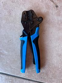 Pinza bm per pannelli solari