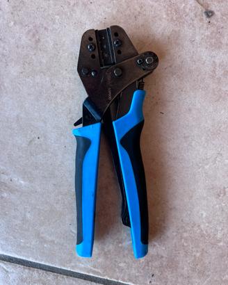 Pinza bm per pannelli solari