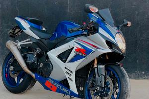 Suzuki GSX R 1000 K8