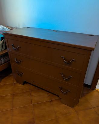 Cassapanca verniciata