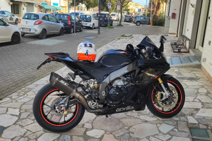 Aprilia rsv4 aprc