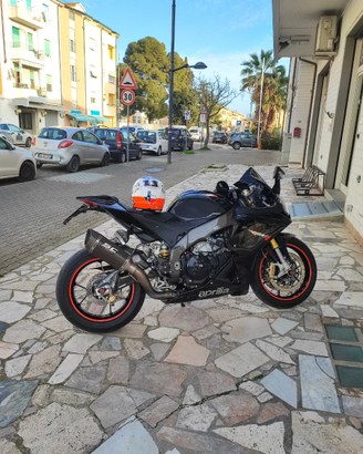 Aprilia rsv4 aprc