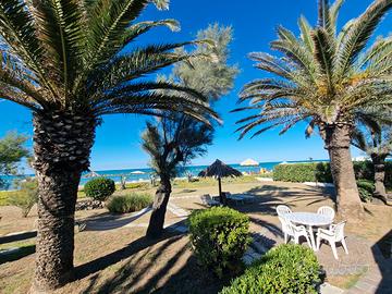 Stupenda villa sul mare. Solo mesi estivi