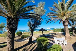Stupenda villa sul mare. Solo mesi estivi
