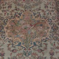 tappeto persiano tabriz