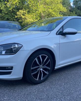 Volkswagen Golf 2.0 TDI 5p.*Cerchi*Euro 6*
