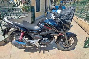 Honda cb f 125
