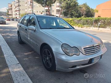 Mercedes classe c 220 cdi 143 cv automatica 
