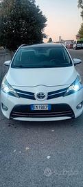 Toyota verso 2.0  7 posti  2013