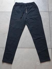 pantaloni neri tuta con bottoni