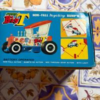 Macchinina a batteria anni 70