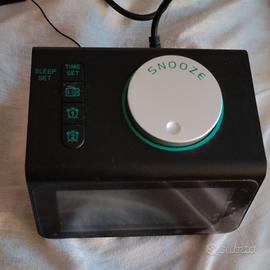 Sveglia digitale da comodino  con Snooze, 