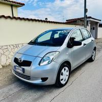 Toyota Yaris 1.0 unico proprietario