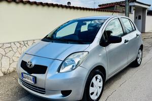 Toyota Yaris 1.0 unico proprietario