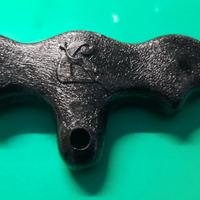 Caricatore pe fucili sub oleopneumatici