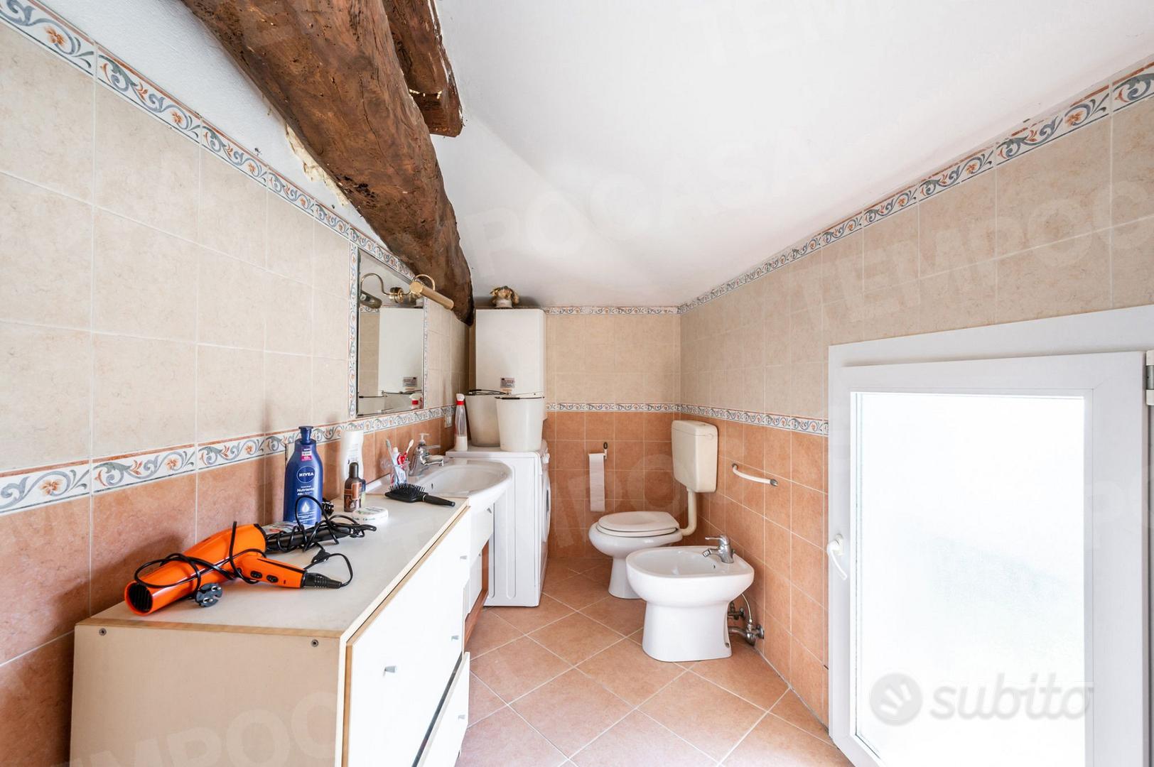 Apartment in San Pietro in Casale, Tombe - Altro