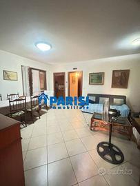 Appartamento di 85 m² con 3 locali e box auto a Gi